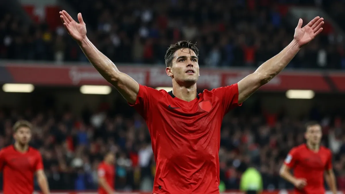 Charlton Athletic's loan players delivered mixed results this weekend, while the club confirmed new contracts and injury...