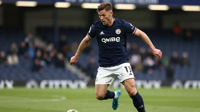 Charlton Athletic eye loan move for Aston Villa winger Samuel Iling-Junior